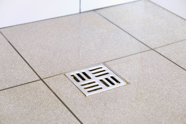 Cost of Drainage Tile Service in Thousand Oaks